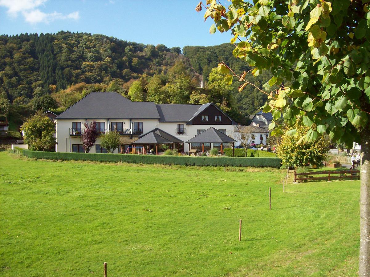 Hotel Dreilaenderblick Ouren Exterior photo